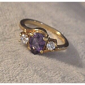 Vintage  Pear Cut Amethyst Ring with CZ Accents Gold Tone Size 7.5 Marked JC